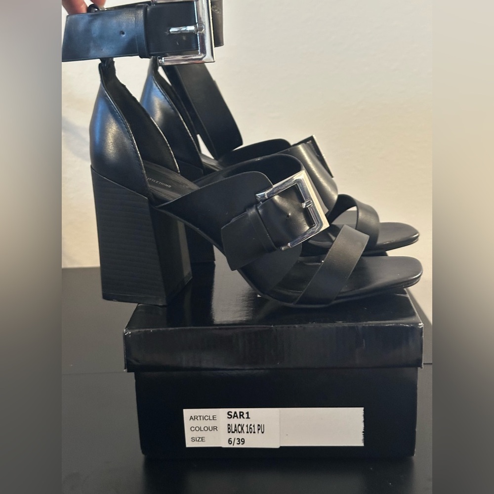 Pretty Little Thing Black Heeled Sandals